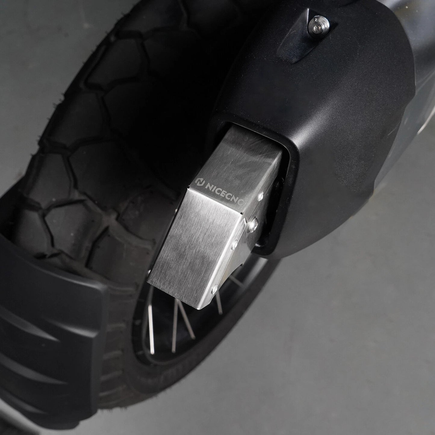 Muffler Baffle Deflector for BMW R1250GS, R1250GS Adventure (2019-2023)