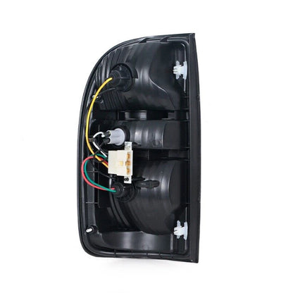 Right Rear Tail Brake Light for Toyota Tacoma (2001-2004)