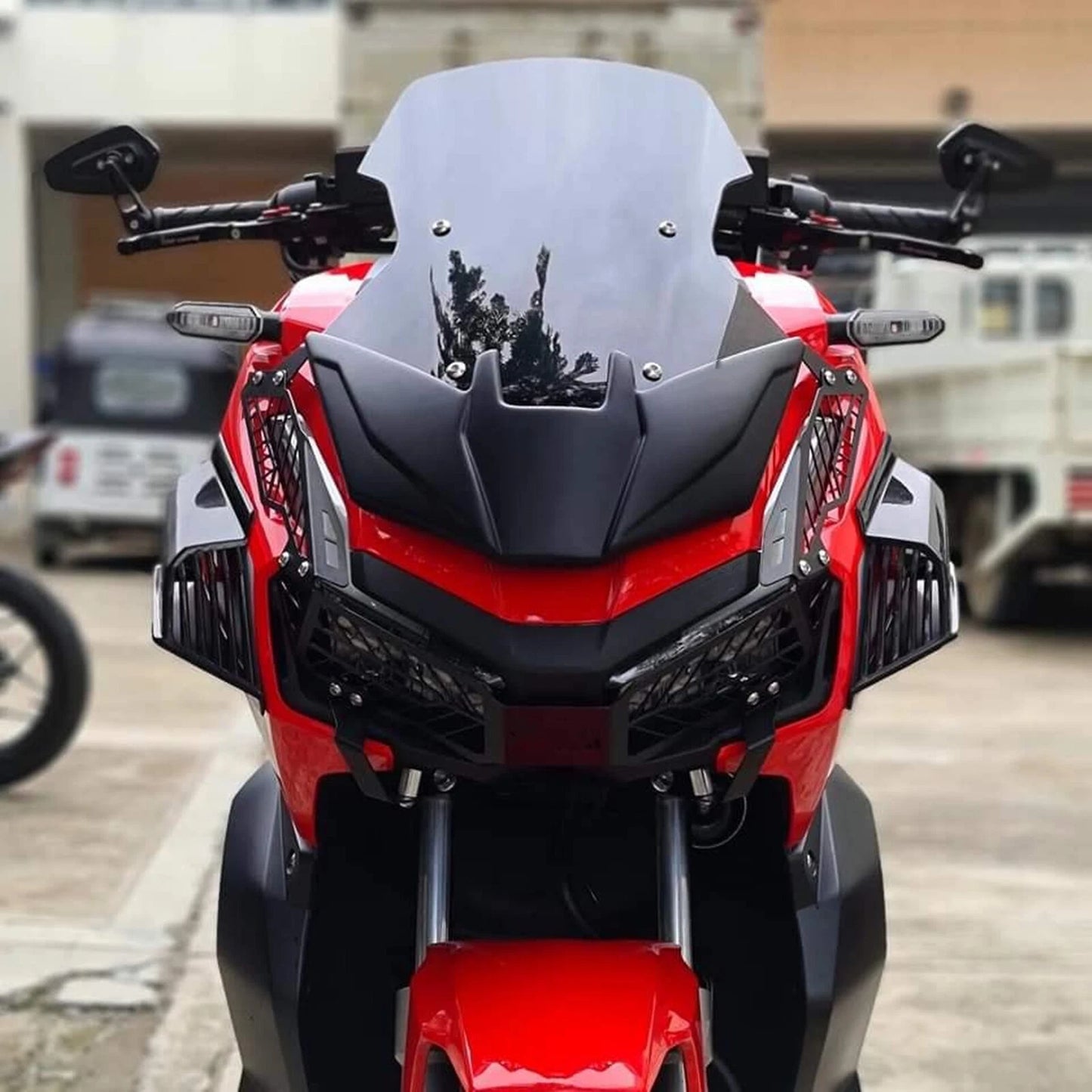 2 x Carbon Look Front Side Winglet Spoilers for Honda ADV150 (2019-2020)