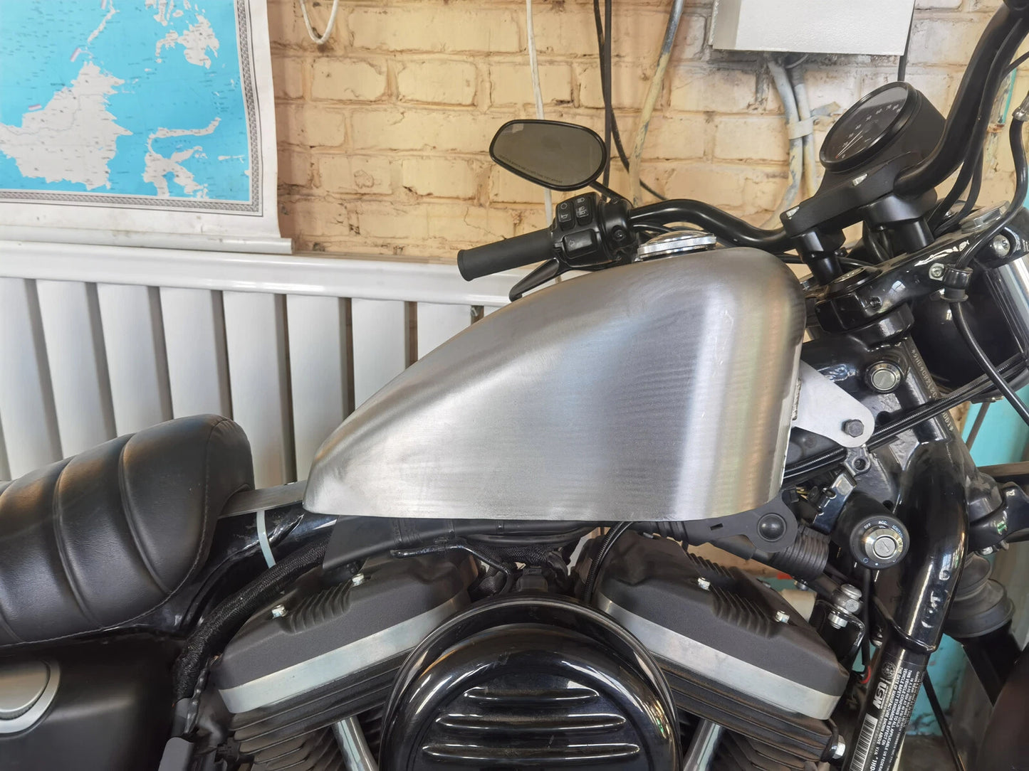 Fuel Tank 7.5L with Cap for Harley Sportster (2004-2006)