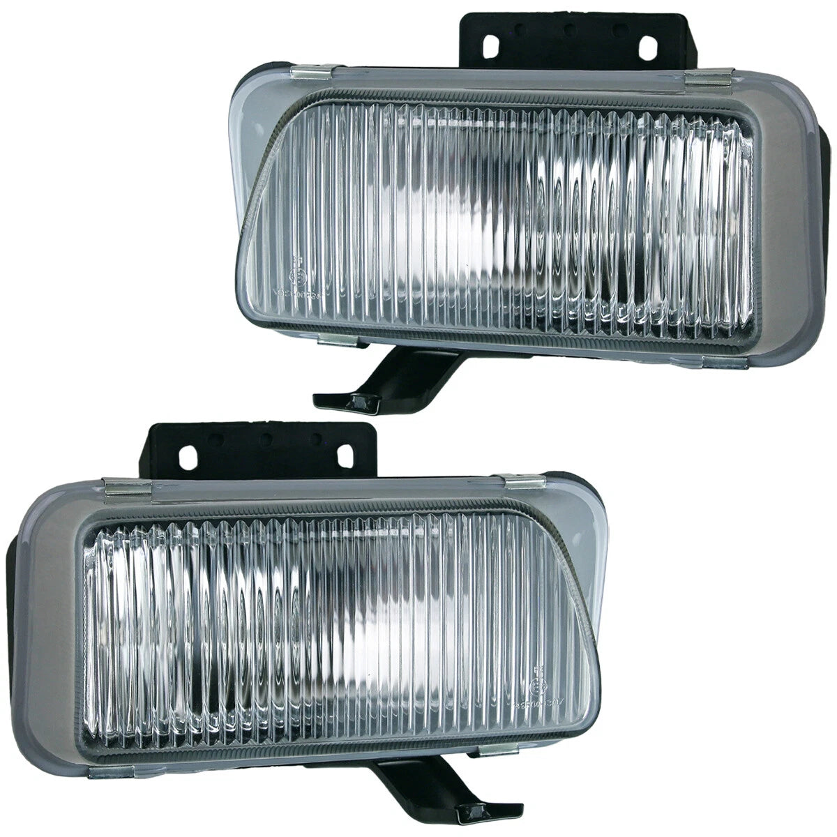 2 x Fog Light Lamps for Isuzu Elf NPR NQR NPR-HD NLR (2008 - Present)
