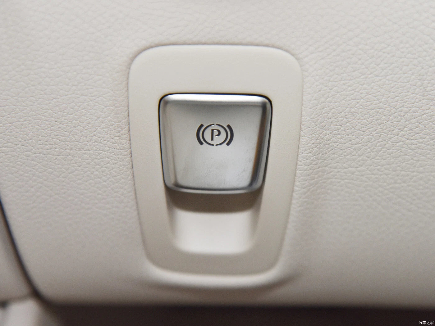 Electronic Parking Brake Control Switch for Benz CLS Class (2018-2023)
