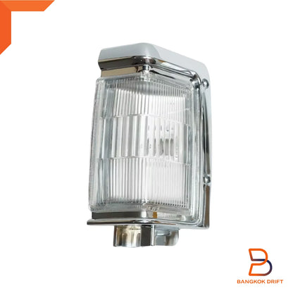 LH Front Corner Turn Signal Light for Nissan Navara D21, Pathfinder WD21