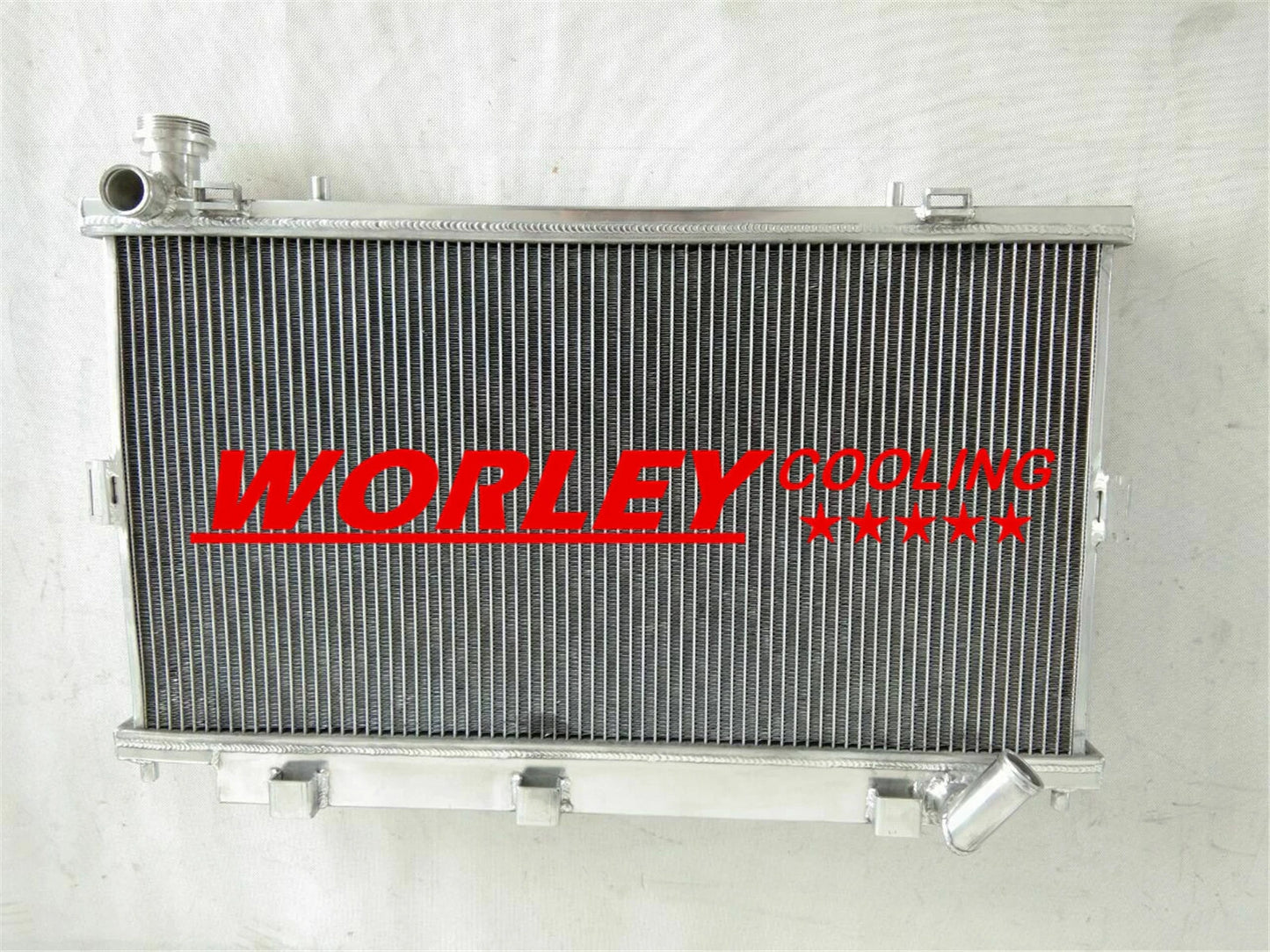 Aluminum Radiator for Holden VE V8 Manual 6.0/6.2L HSV ClubSport SS (2006-2013)