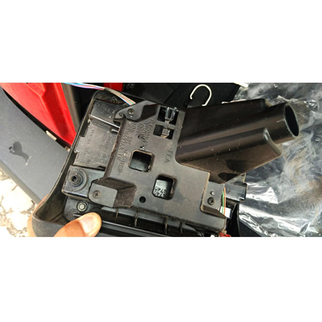 LED Taillight Bracket Tail Lamp Holder for Jeep Wrangler JL (2018-2019)