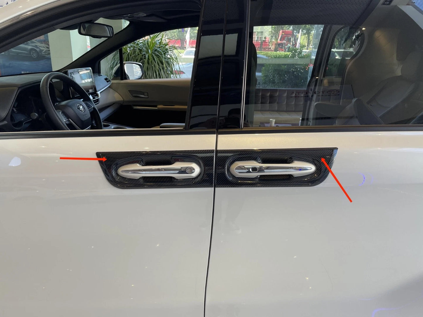 Carbon Fiber Door Handle Bowl Cover Trim for Toyota Sienna (2021-2023)