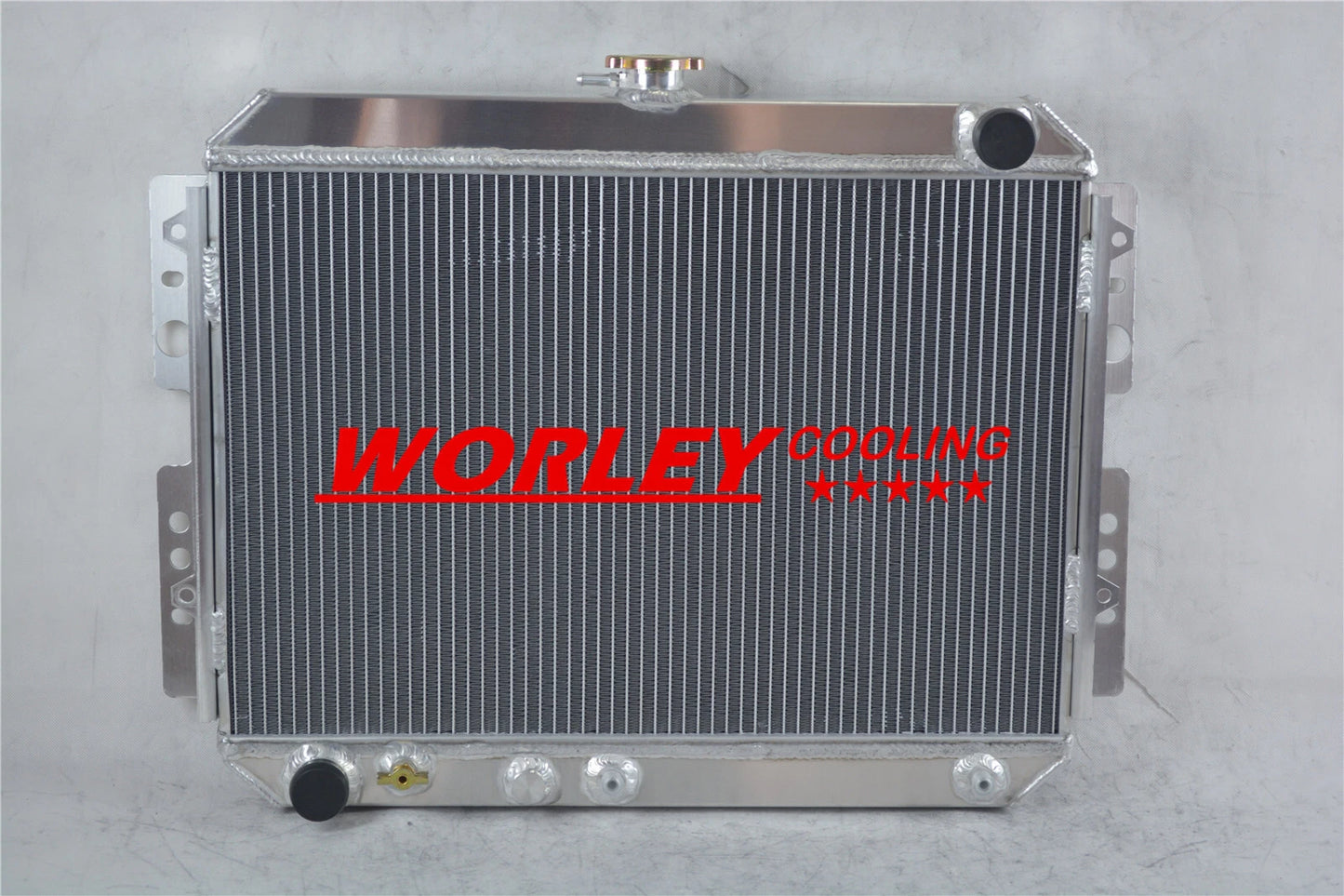 Alloy Radiator for Ford Courier, Mazda B2200 (1988-1993, 1984-1990)