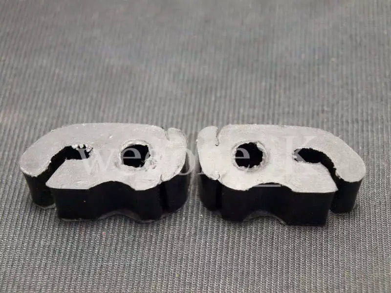 2 x Side Hood Rubber Bumpers for Toyota Corona (RT100)
