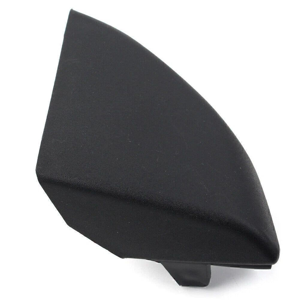 Left Front Wheelarch Moulding End Cap for Land Rover Discovery 3 & 4 (2004-2016)