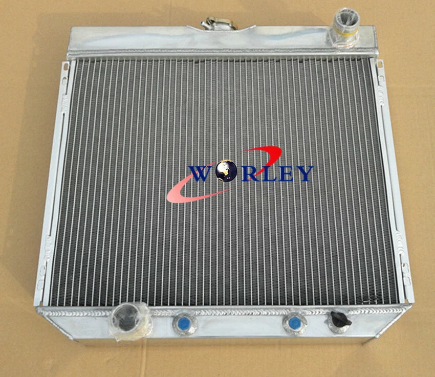Aluminum Radiator 3 Rows for Ford Mustang V8 (1967-1970)