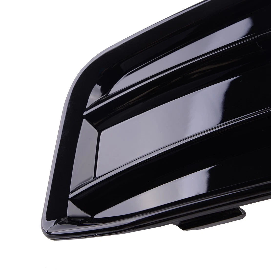 Right Front Fog Light Grille Trim for Ford Focus ST (2015-2018)