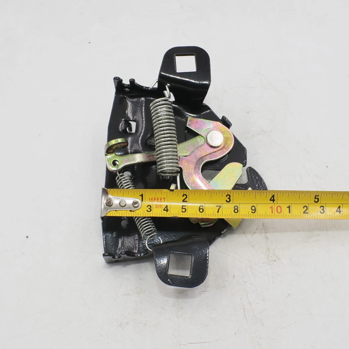 Bonnet Latch Striker Lock for Toyota Stout 1960-1989