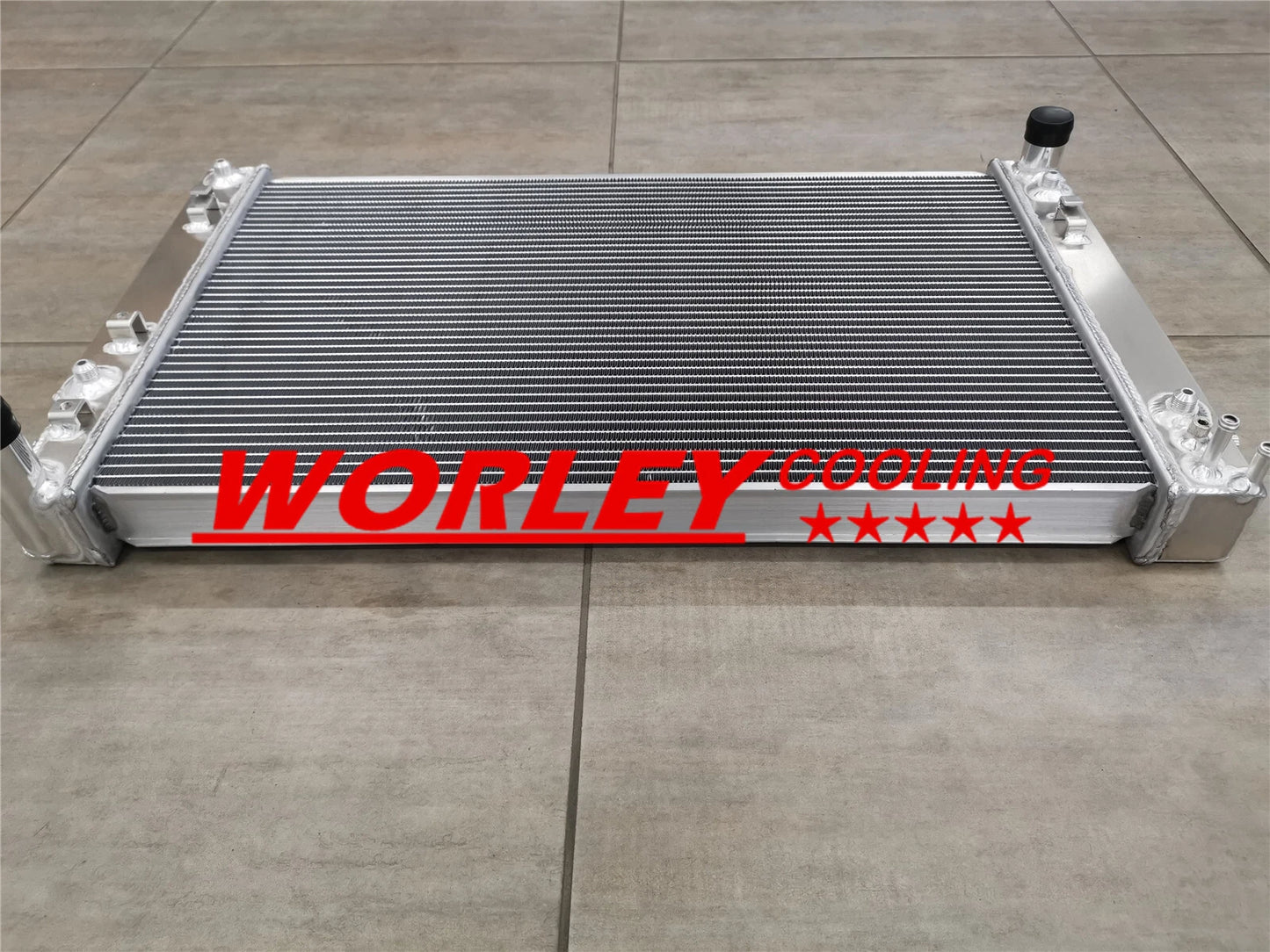 44mm Aluminum Radiator for Holden VT VX HSV Commodore V8 GEN3 LS1 (1997-2002)