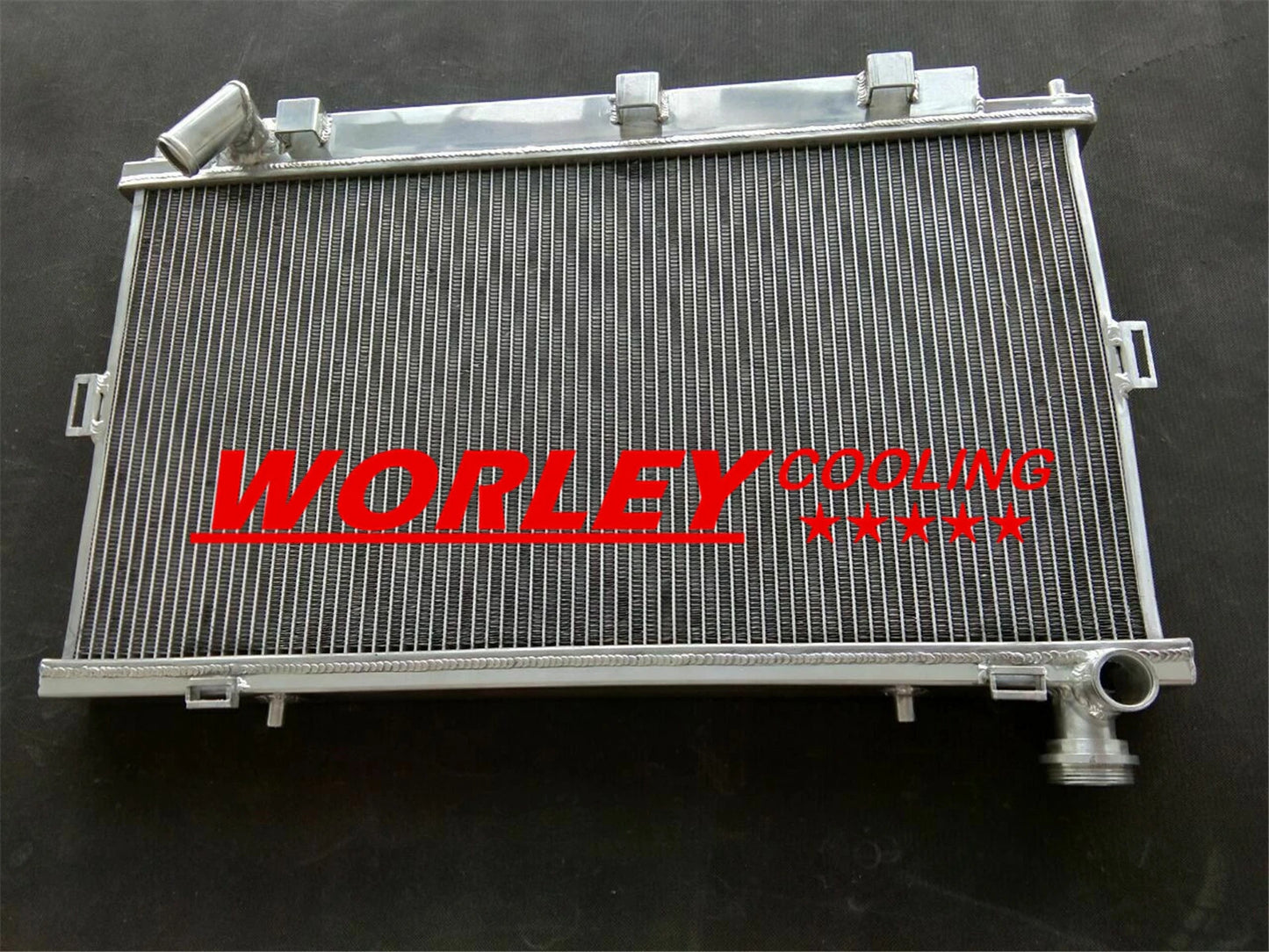Aluminum Radiator for Holden VE V8 Manual 6.0/6.2L HSV ClubSport SS (2006-2013)