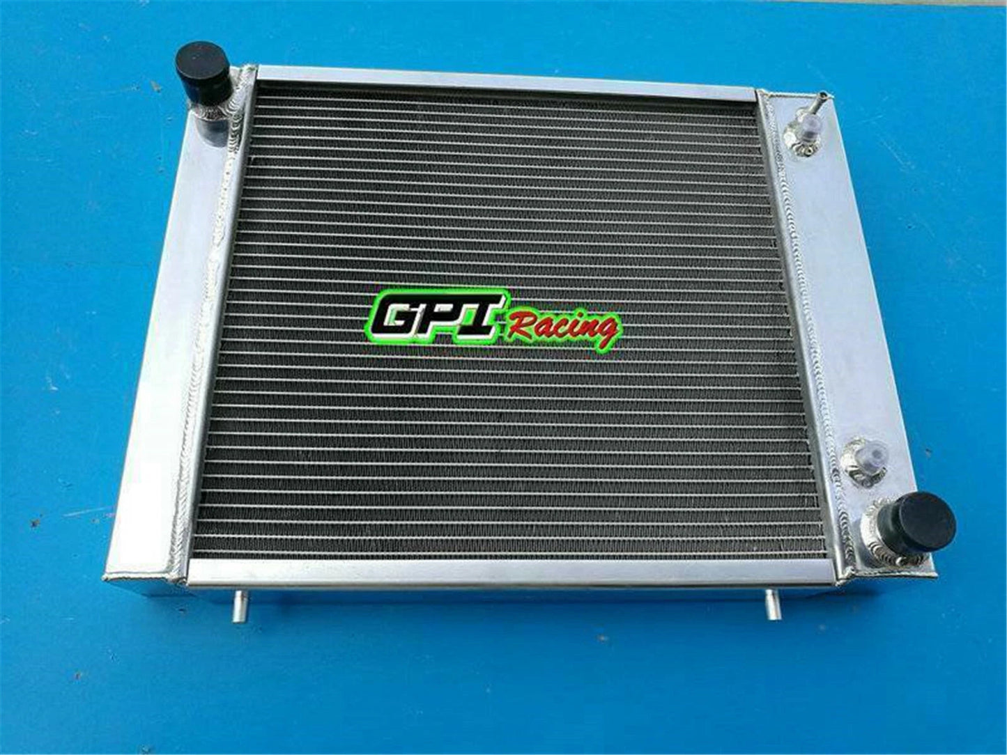 3ROW Radiator for LAND ROVER Defender & Discovery 2.5 TDI (1989-1994)