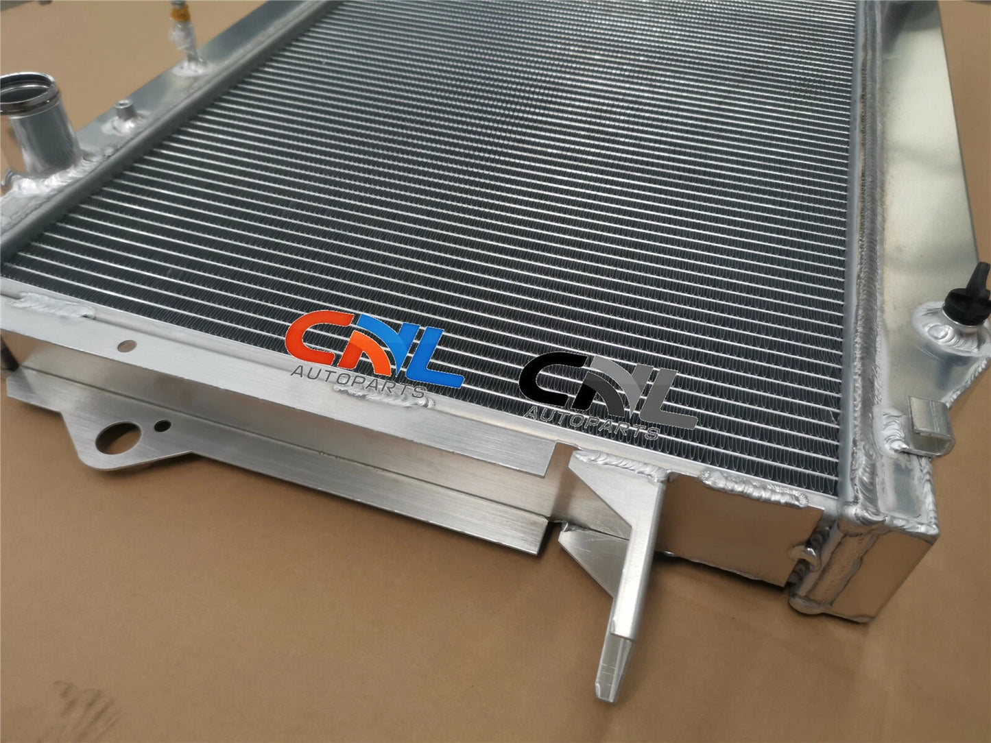 4.5L Aluminum Radiator for Toyota Landcruiser FZJ80 (1990-1997)
