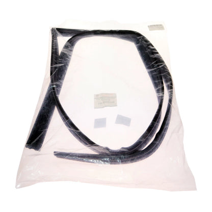 Front Door Window Glass Seal for Mitsubishi Triton L200 1996-2006