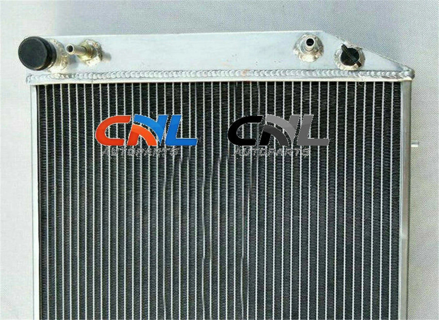 62MM Aluminum Radiator for Jaguar XJS V12/XJ12 HE 5.3/6.0L (1976-1996)