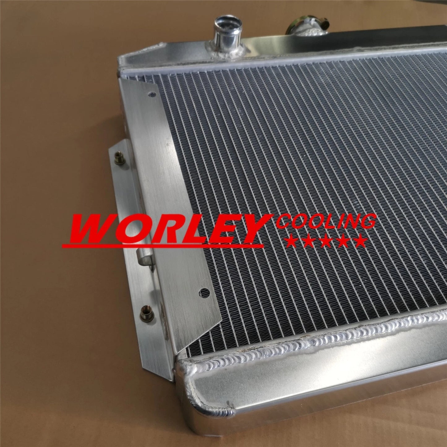 44mm Aluminum Radiator + Fan for Datsun 180B (1971-1976)