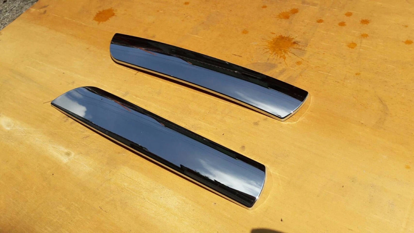 Grille Chrome Molding Trim 2 x for Toyota Hilux SR5 Vigo (2005-2008)