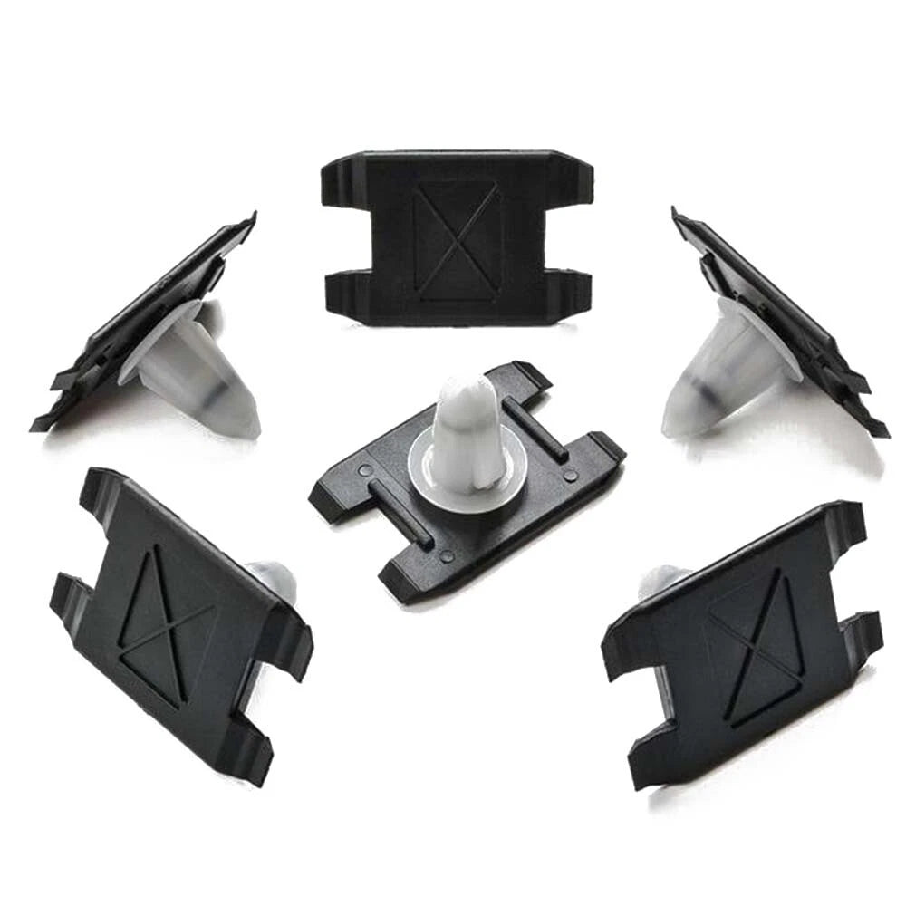 Fender Wheel Flare & Rocker Molding Retainer Clip for BMW 750iL (1995-2001)