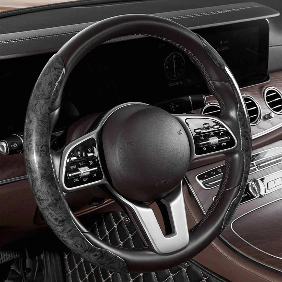 Non-Slip Wood Grain Steering Wheel Covers for Universal Cars