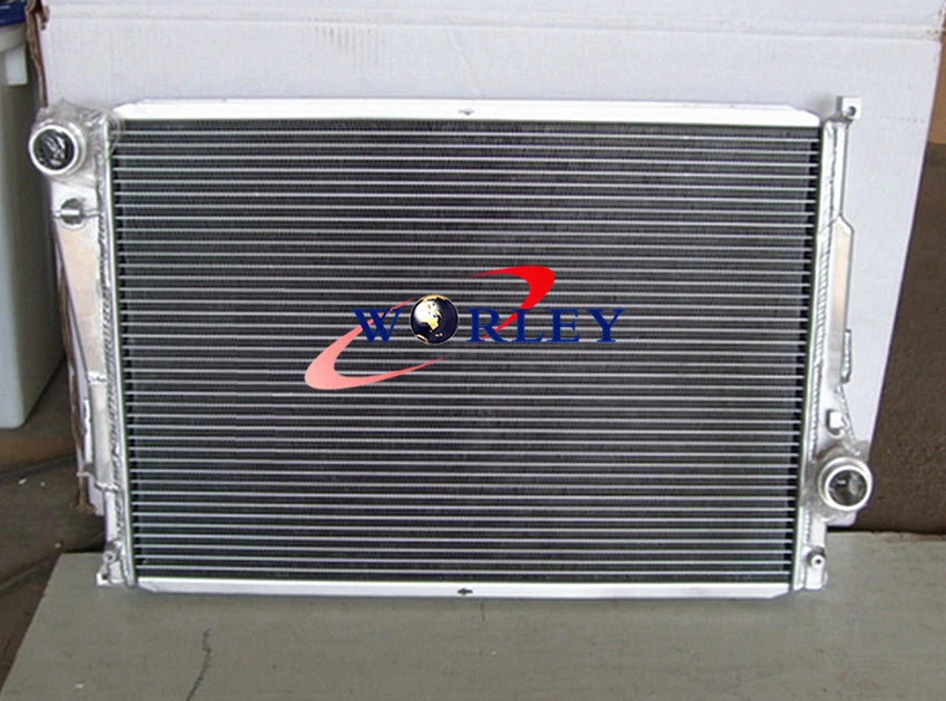 Aluminum Radiator + Fan for BMW E46 M3 330D 328 325 323 320 330Ci 318i (2000-2006)