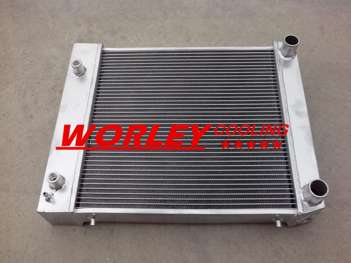 3 Row Alloy Radiator + Fan for Land Rover Defender/Discovery (1994-2006)
