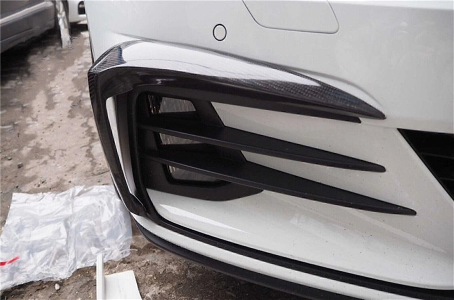 2 x Carbon Fibre Fog Lamp Eyelid Covers for VW Golf GTI MK7.5 (2018-2020)