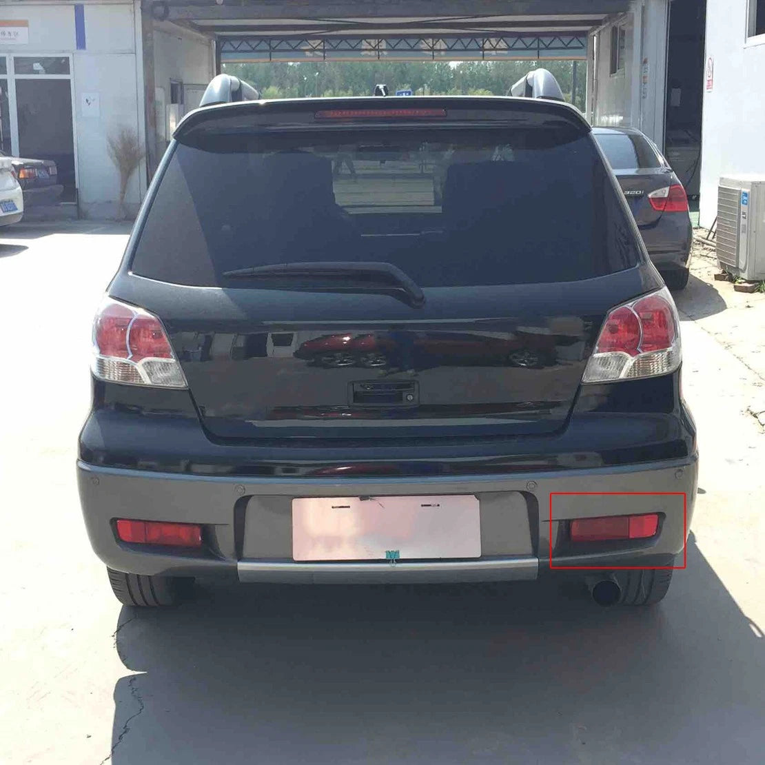 Right Rear Bumper Reflector Brake Light for Mitsubishi Outlander (2016-2023)