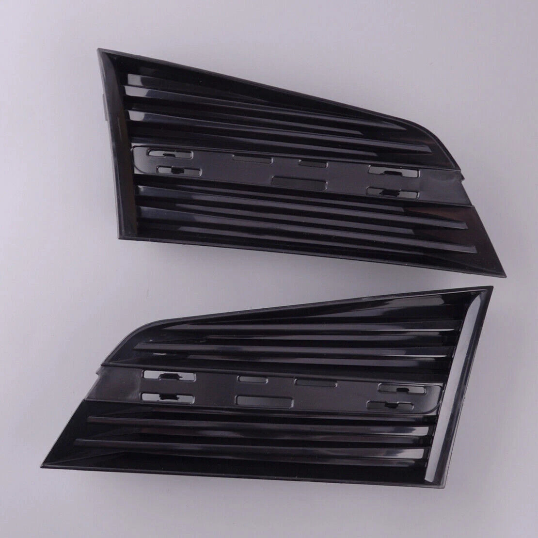 2 x Front Bumper Lower Fog Light Grill Trim for Cadillac ATS (2014–2019)