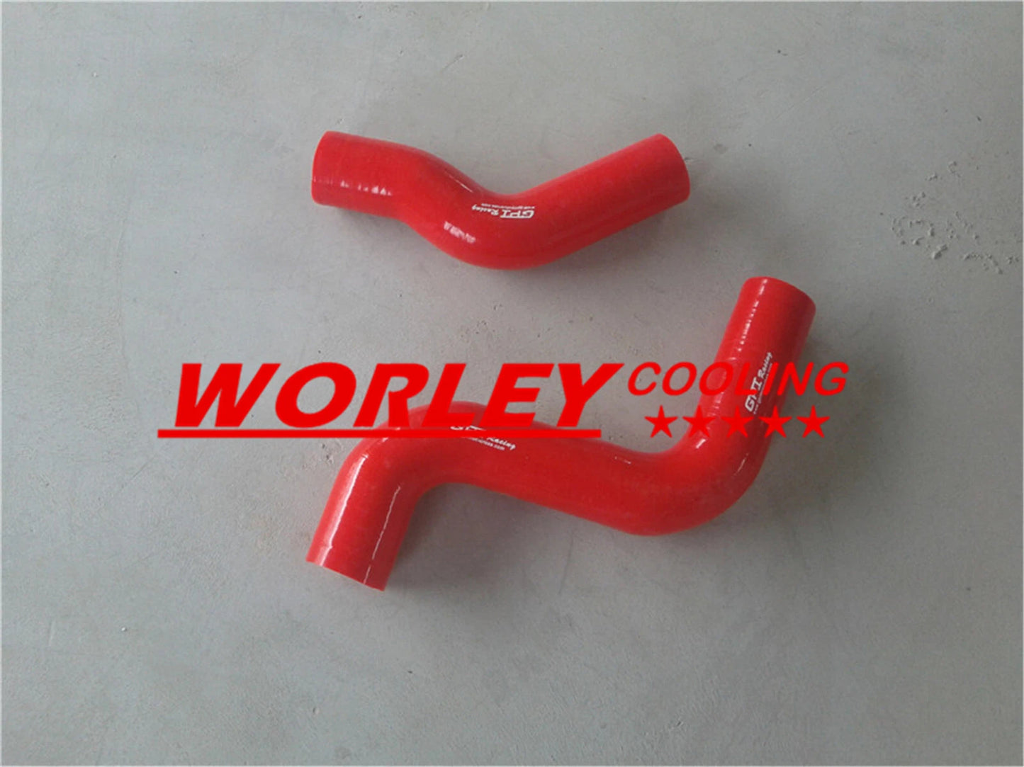Aluminum Radiator & Red Hose for Hilux Surf KZN130 1KZ-TE (1993-1995)