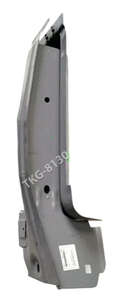 Right Rear Tail Light Housing for Isuzu D-Max (2003-2006)