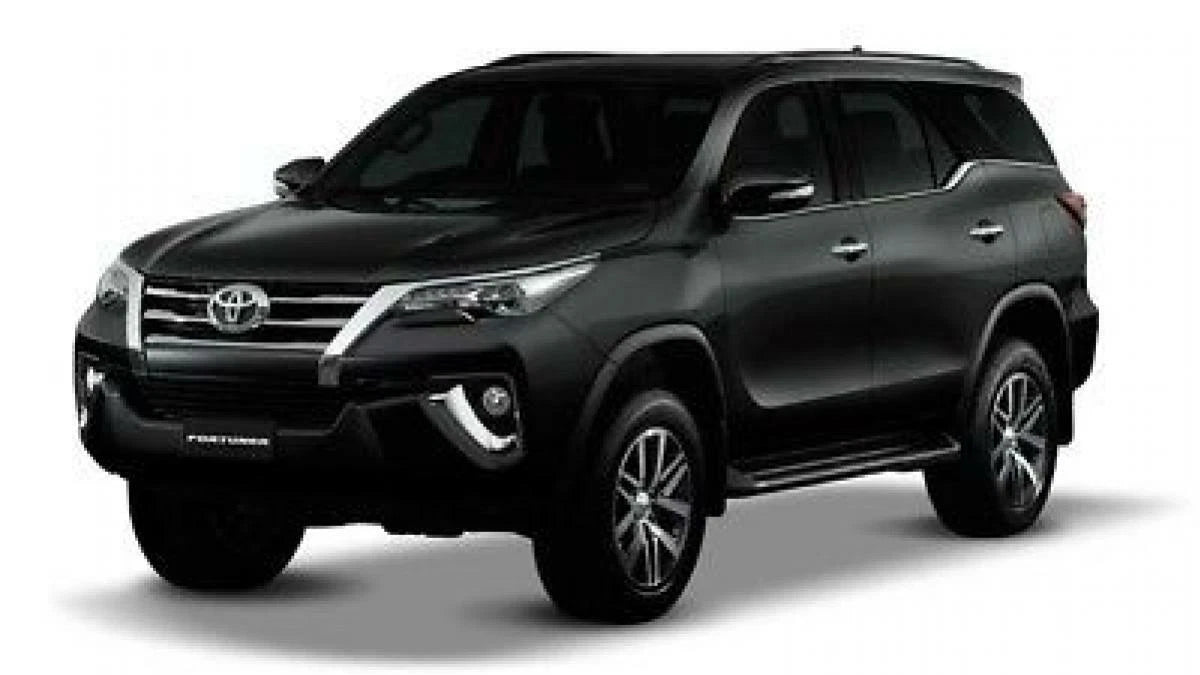 Rear Bumper Step Plate for Toyota Fortuner (2015-2017)