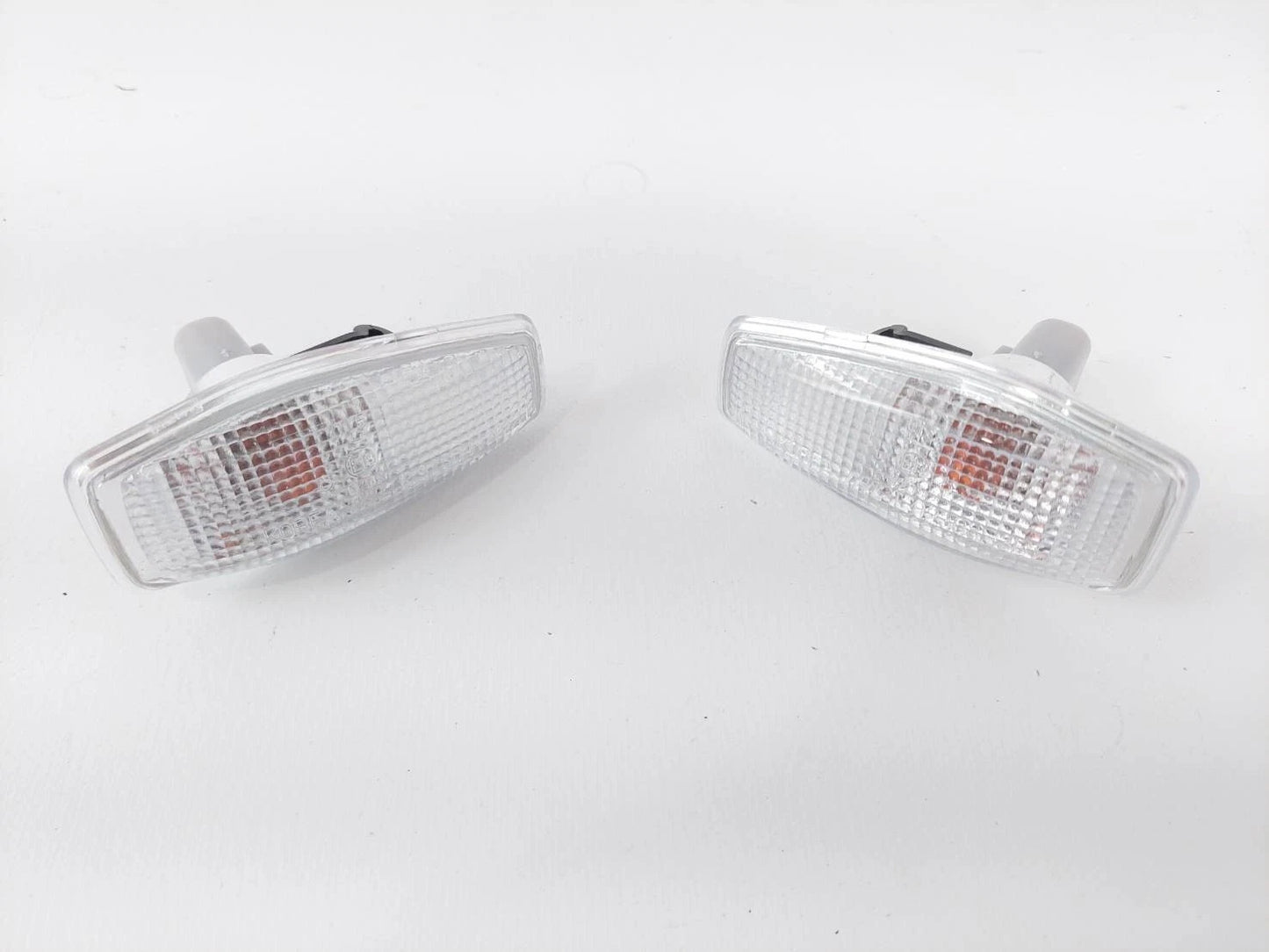 Blinker Repeater for Hyundai Elantra, Getz, Tucson, Accent, Matrix, Terracan (2000-2023)