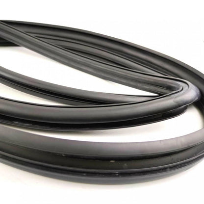 Windshield Rubber Rear w Moulding Hole Fits Nissan Sentra Sunny B11 4D 1981-85