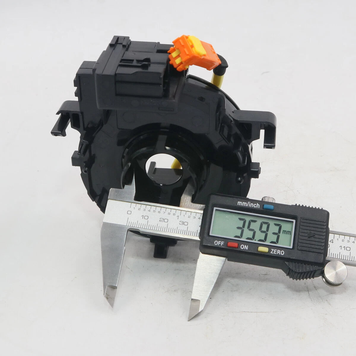 Spiral Cable Clock Spring for Toyota Hilux2005-2015
