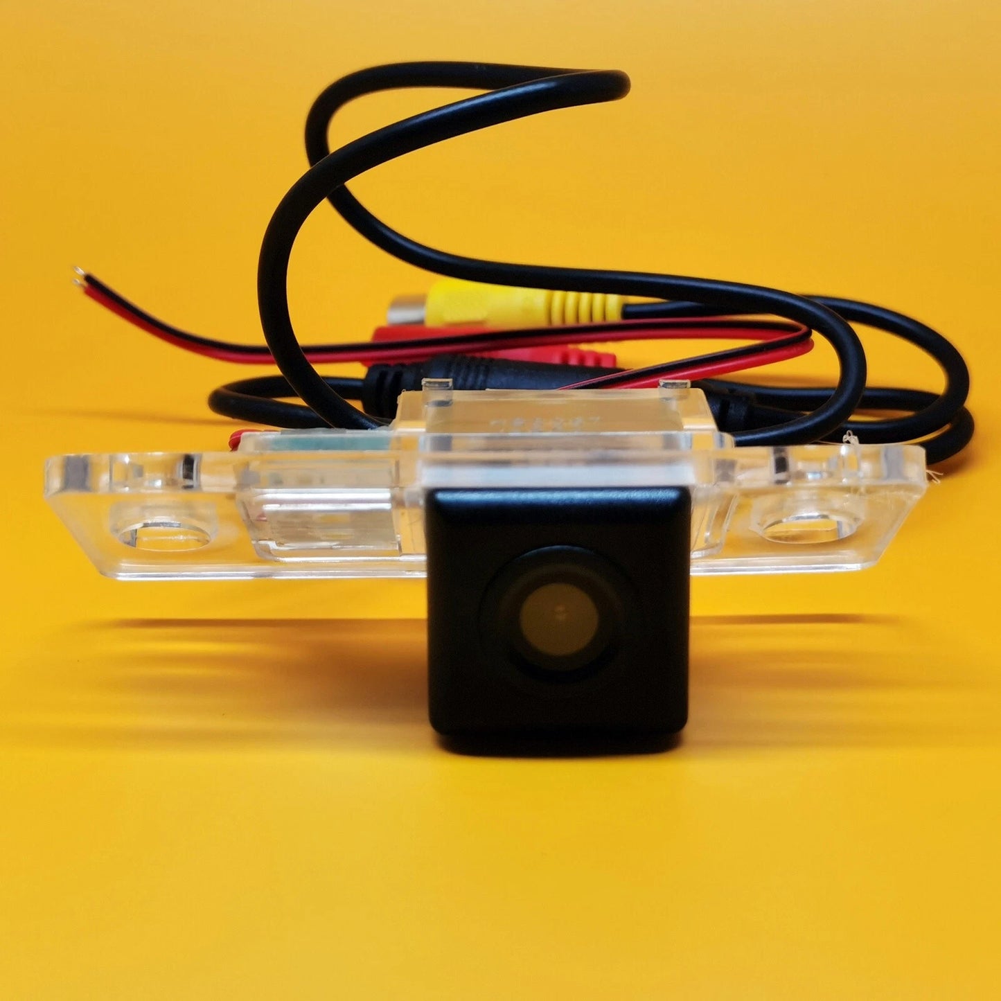 Reverse Rear View Backup Camera for Volkswagen Golf (2004–2008)