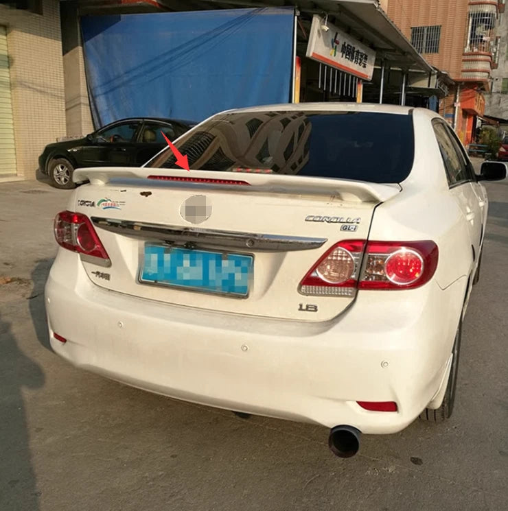 Gloss White Trunk Spoiler Wing for Toyota Corolla 2003-2013 with Brake Light