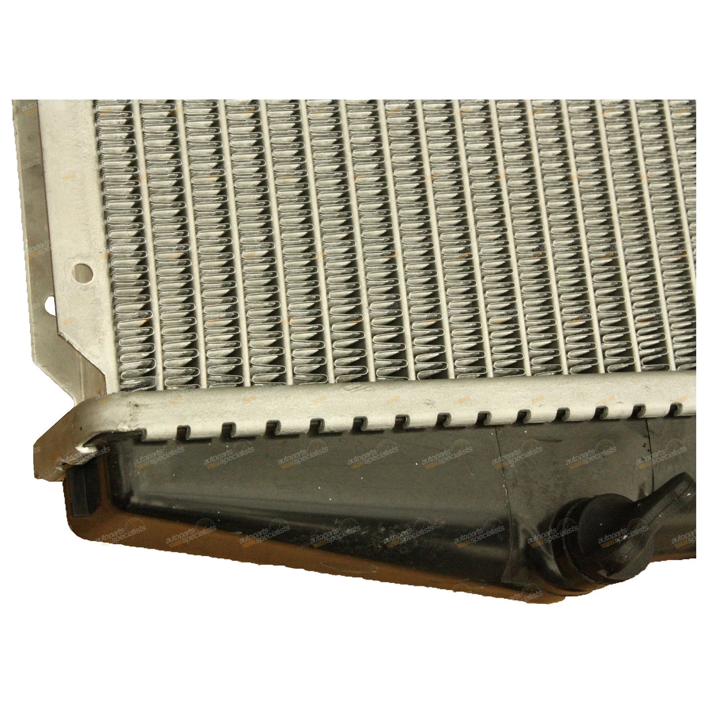 Alloy Radiator for Nissan Pathfinder WD21 V6 3.0L VG30E (1992-1995)