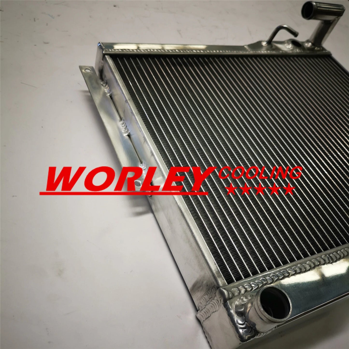 VIC-5 Row Aluminum Radiator for MG MGB GT/ROADSTER (1977-1980)