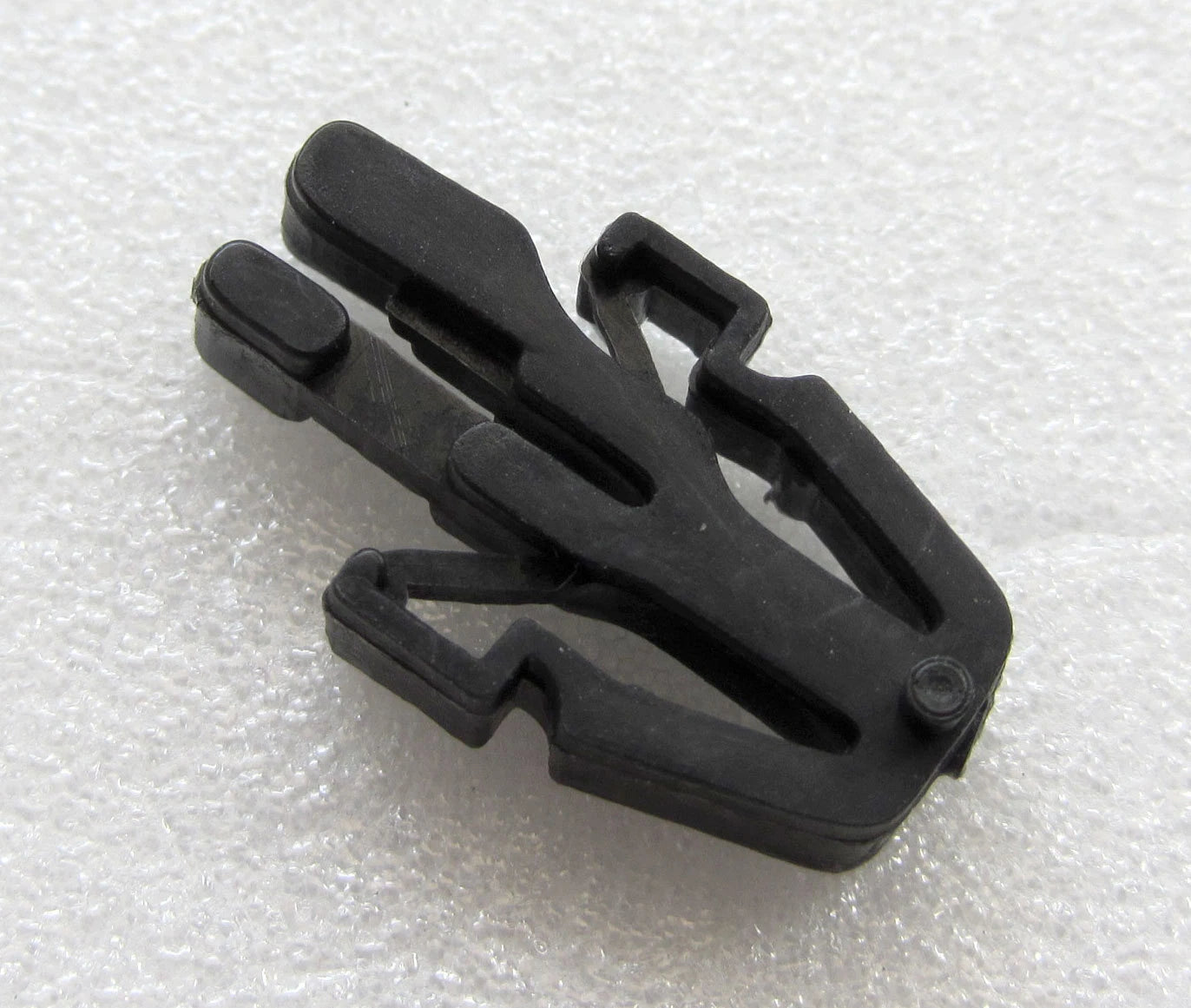 Grill Lock Clip 10x for Toyota Hilux RN30, LN40, Corolla E70, KE70, TE71, TE72