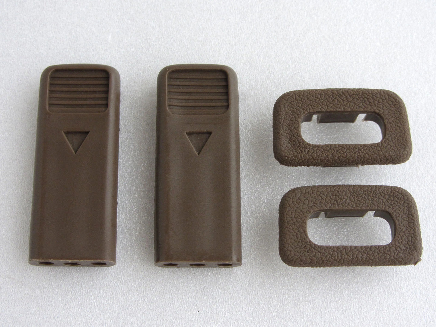 Isuzu TF TFR Holden Rodeo 2 x Door Lock Knobs & Surrounds
