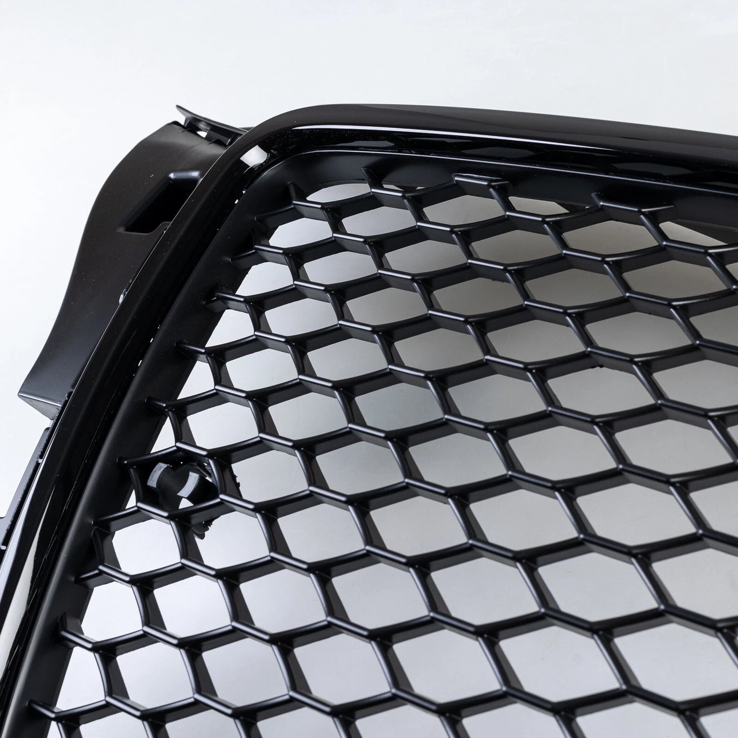 Mesh Front Hood Grille  for Audi A3 S3 (2003-2012) Glossy Black with PDC Hole
