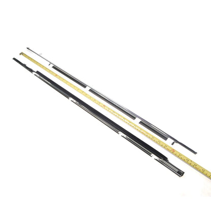 Front Door Glass Weatherstrip for Toyota Corolla AE100 AE104 EE100 1991-2001