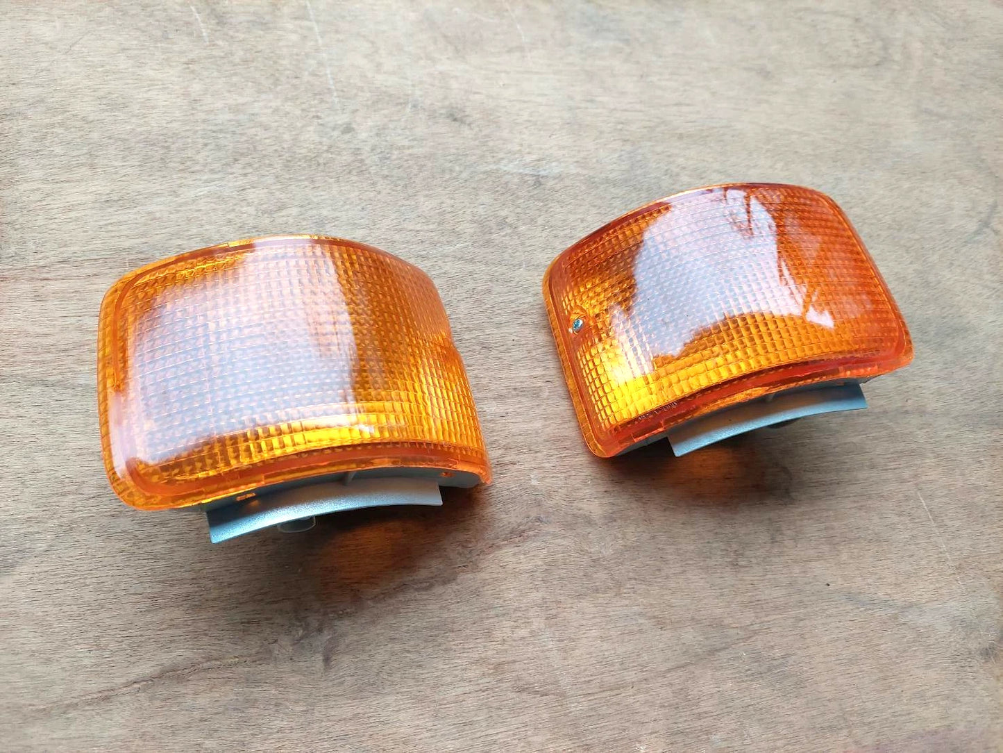 Amber Front Repeater Blinker Signal for Toyota Dyna (1995-1998)