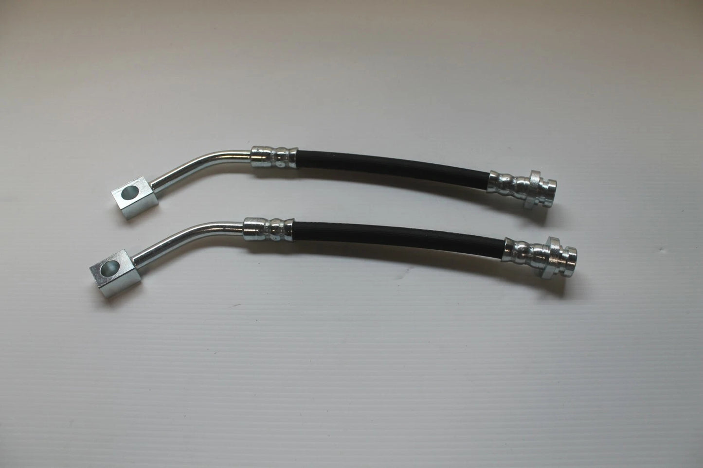 Rear Brake Hose Set for VZ VY VZ Commodore (2)