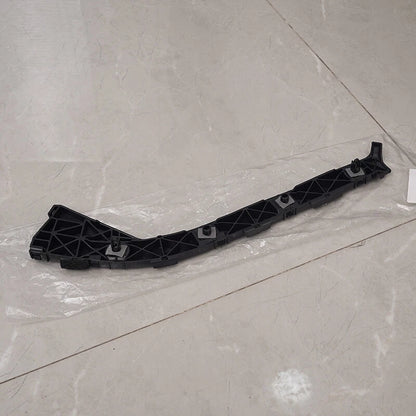 Left Driver Side Bumper Bracket Retainer for Toyota Prius (2004-2009)