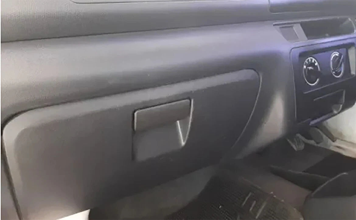 Glove Box Latch Handle for Suzuki APV Carry (2004-2018)