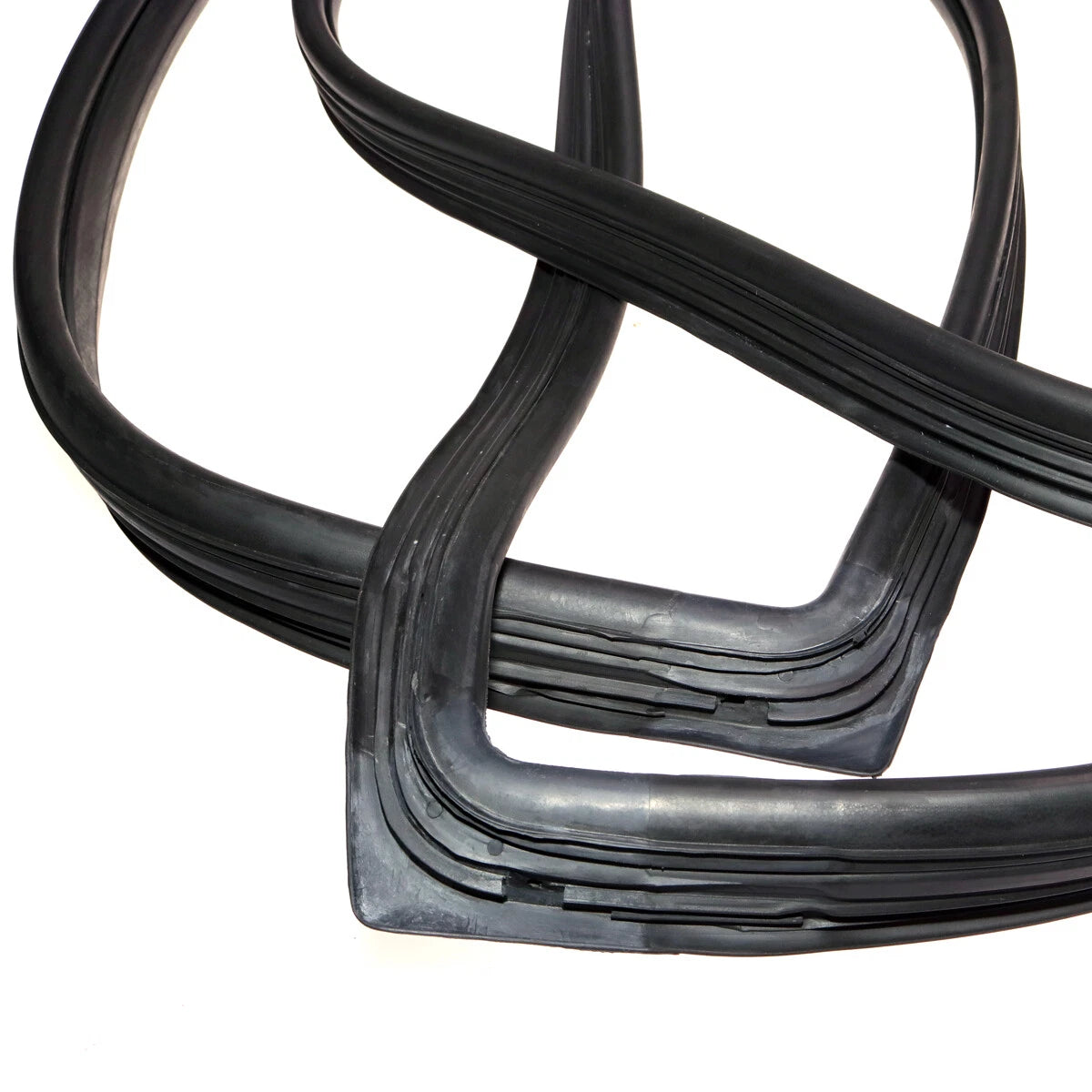 Front Windshield Weatherstrip for Toyota Dyna 200 Toyoace 1995-2003